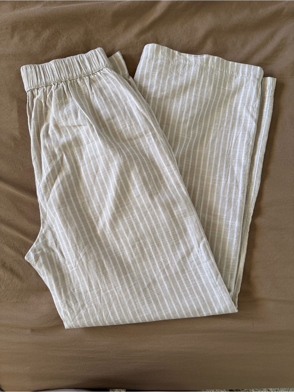 Abercrombie & Fitch Cream and White Striped Linen-Blend Pants